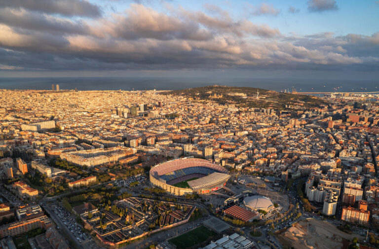 Hola Barcelona Travel Card : le pass transport illimité (48h à 120h)